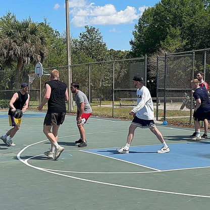 Basketball spielen mit der Community